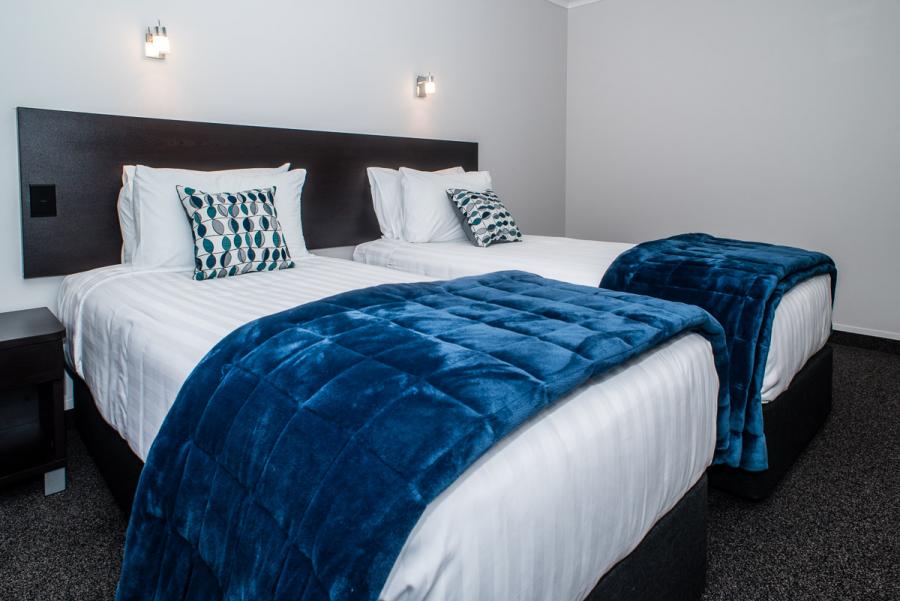One Bedroom (sleeps 4)